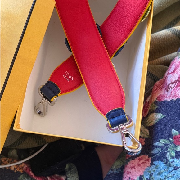 Fendi Flowerland Multicolor Bag Strap - Picture 4 of 6